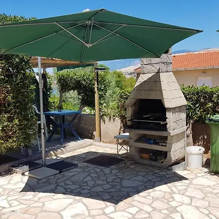 Апартаменты Cosy In Pag / 26 M² / Sea View Паг