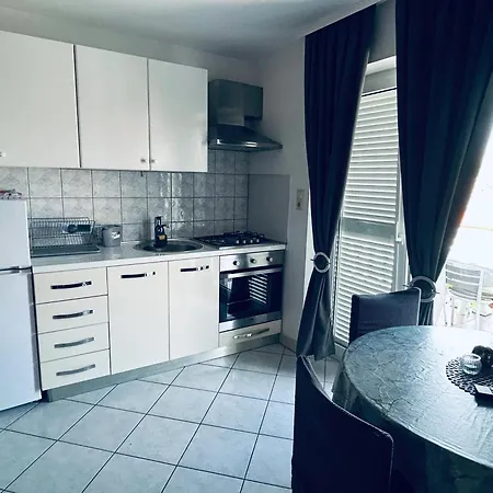 Апартаменты Cosy In Pag / 26 M² / Sea View *