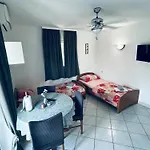 Cosy In Pag / 26 M² / Sea View Pag Town